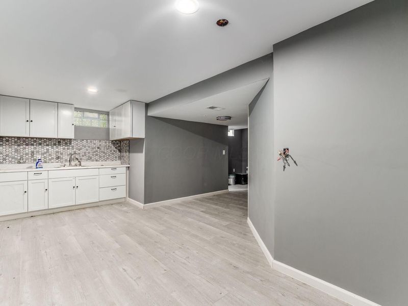 937 Hidden Cove Way , Columbus, OH 43228 Photo 11