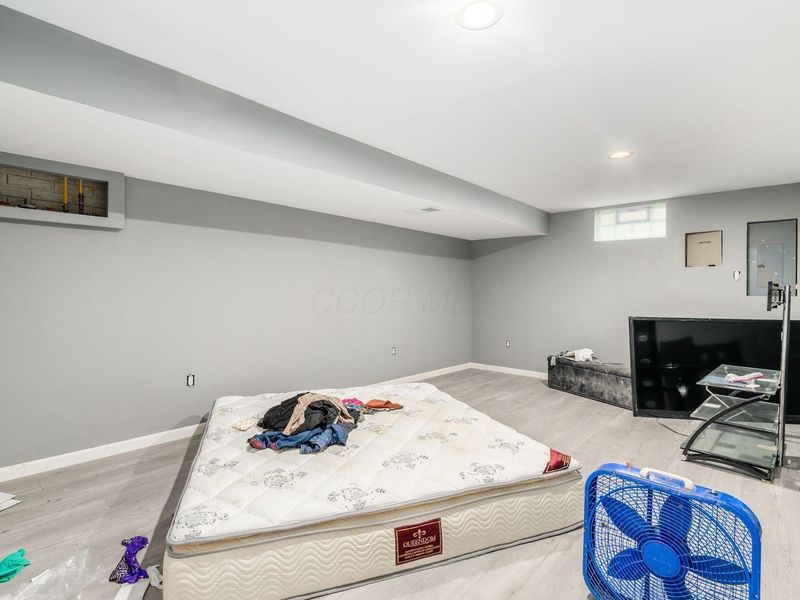 937 Hidden Cove Way , Columbus, OH 43228 Photo 12