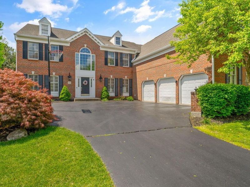 4750 Vista Ridge Drive , Dublin, OH 43017 Photo 2