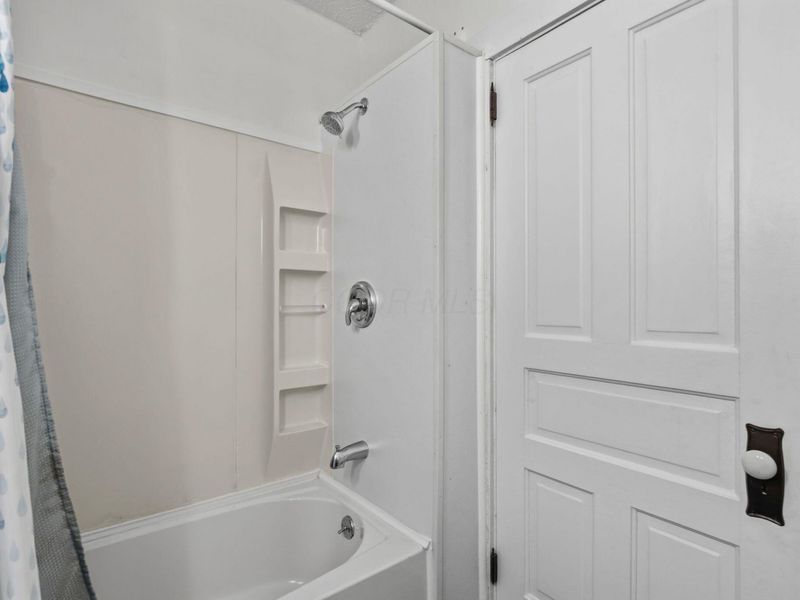 233 N Columbus Street, Somerset, OH 43783 Photo 35