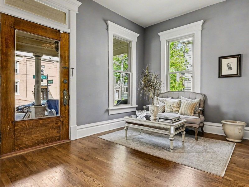 138 Wilson Avenue , Columbus, OH 43205 Photo 2