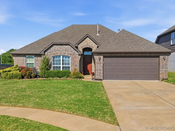 3730 S 13th Place , Broken Arrow, OK 74011