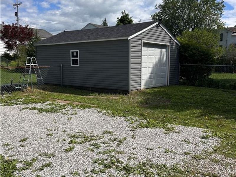 811 S Broad Street, Lancaster, OH 43130 Photo 38