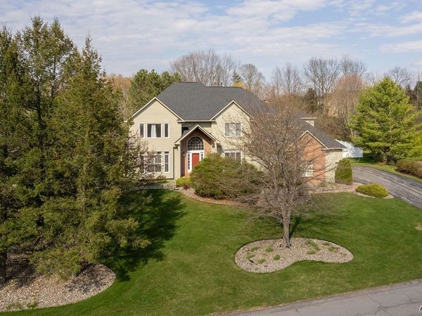 8454 Prestwick Drive , Manlius, NY 13104