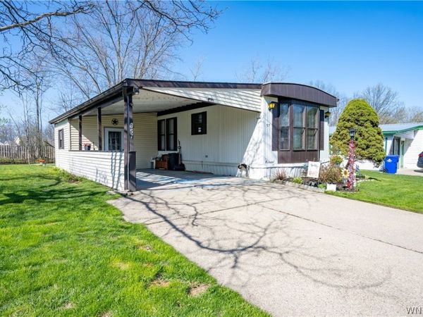 57 Waterview Parkway, Hamburg, NY 14075