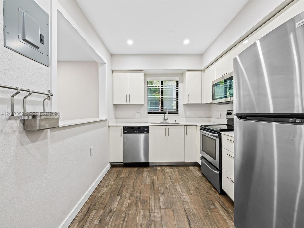 1305 SE 1st St, Fort Lauderdale, FL 33301 Photo