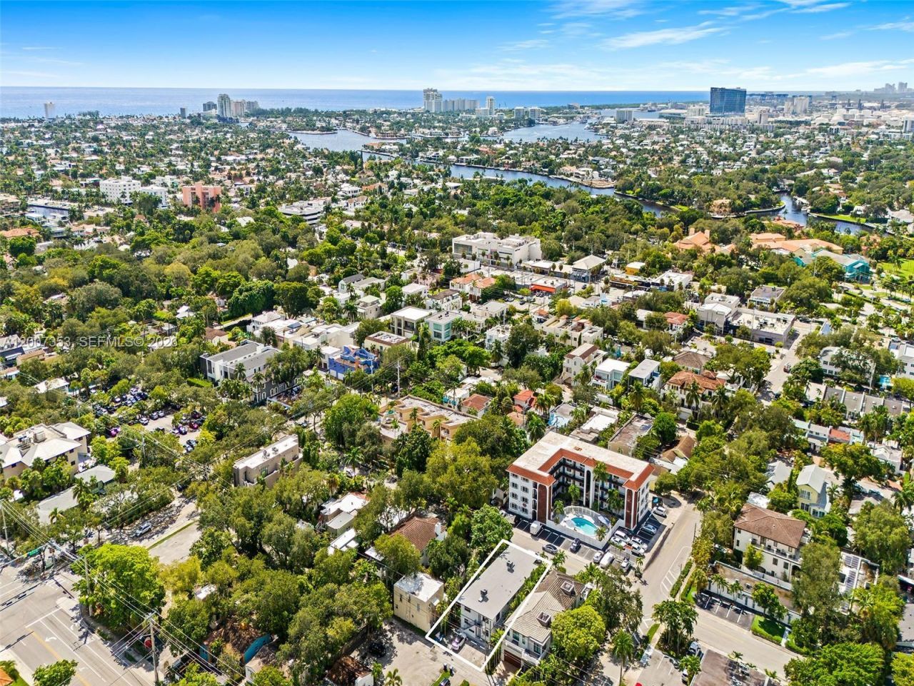 1305 SE 1st St, Fort Lauderdale, FL 33301 Photo