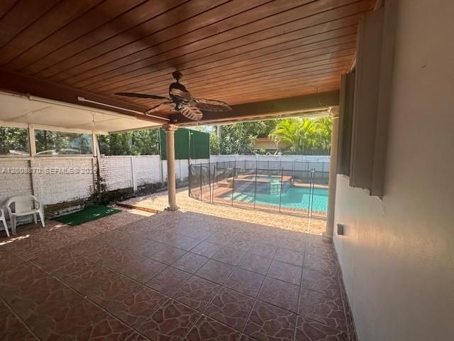 6306 SW 39th St , Miami, FL 33155 Photo