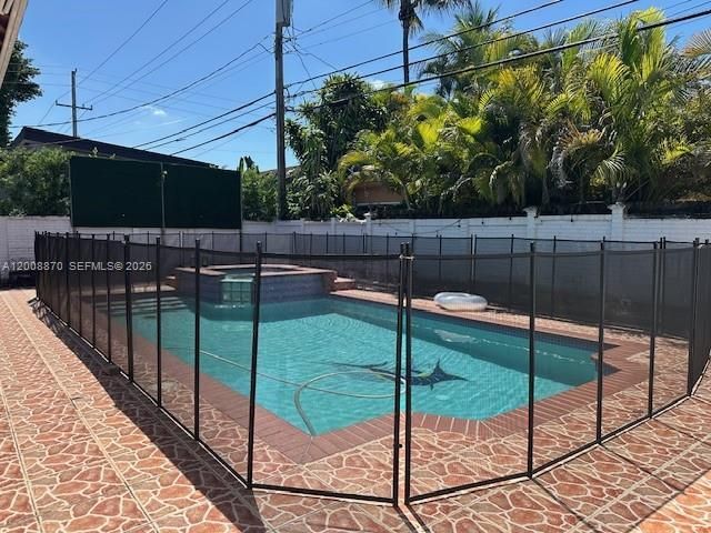 6306 SW 39th St , Miami, FL 33155 Photo