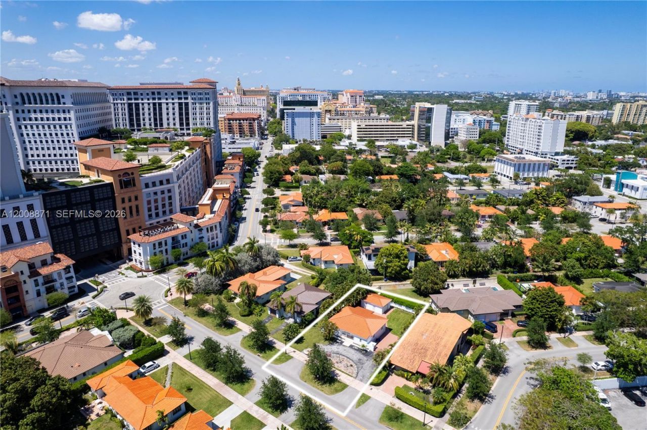 3021 Coconut Grove Dr, Unit 3021, Coral Gables, FL 33134 Photo