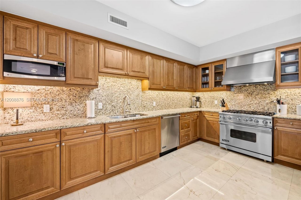 1414 SE 12th St, Unit 1B, Fort Lauderdale, FL 33316 Photo