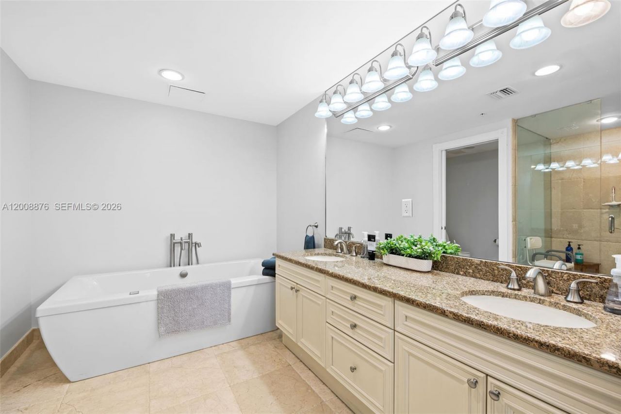 1414 SE 12th St, Unit 1B, Fort Lauderdale, FL 33316 Photo