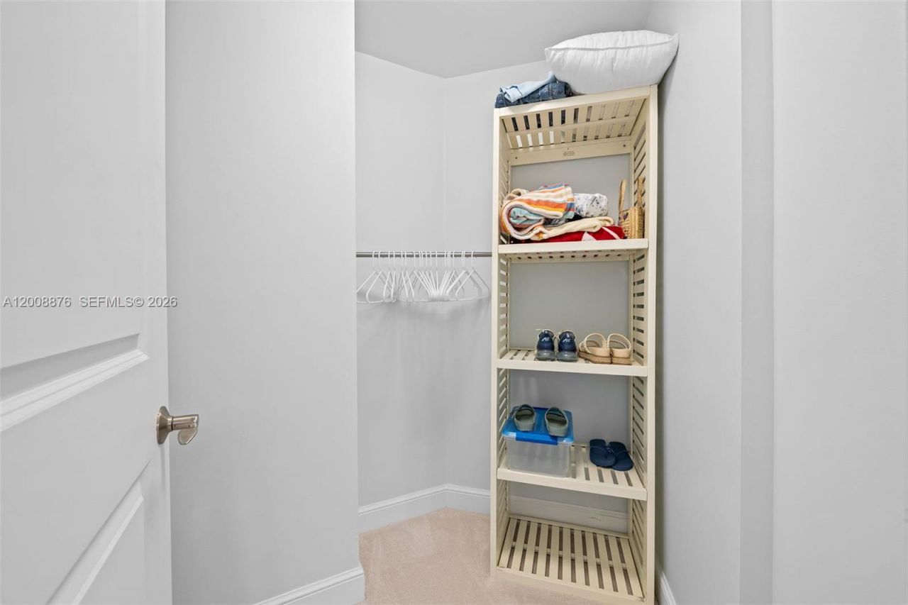 1414 SE 12th St, Unit 1B, Fort Lauderdale, FL 33316 Photo