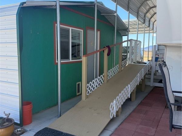 4330 W Medicine Man Road , Pahrump, NV 89048