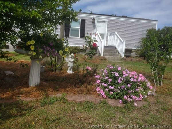 1992 Henry Hammond Road, Lumberton, NC 28360
