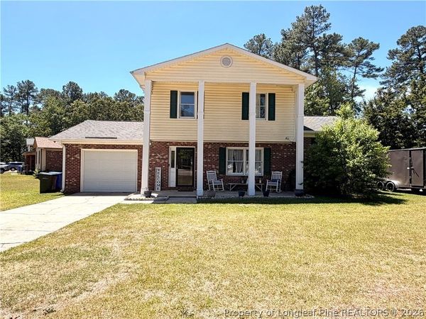 1030 Rim Road , Fayetteville, NC 28314