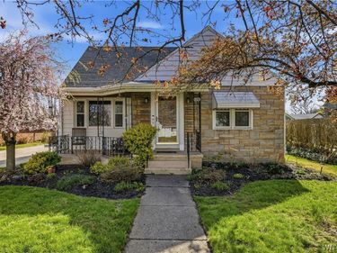 1281 87th Street, Niagara Falls, NY 14304