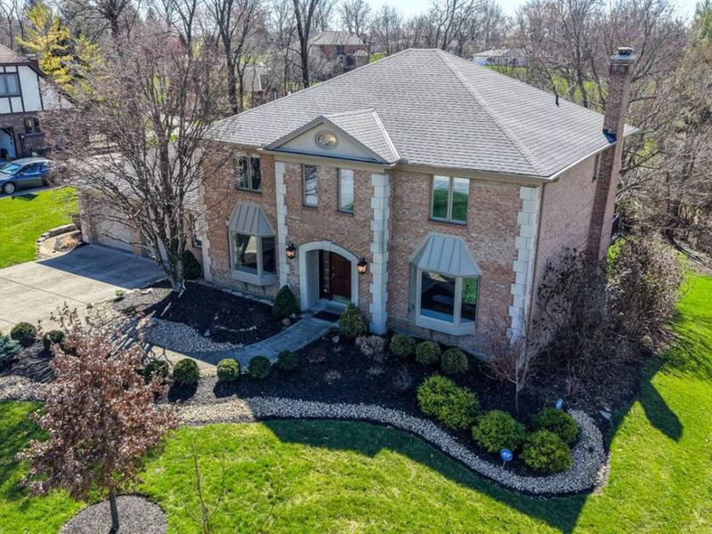 5285 Laurelridge Lane, Green Township, OH 45247 Photo 2