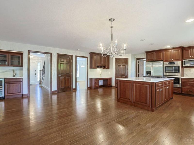 5285 Laurelridge Lane, Green Township, OH 45247 Photo 22