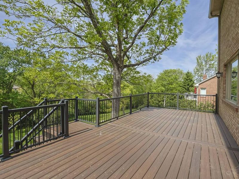 5285 Laurelridge Lane, Green Township, OH 45247 Photo 50