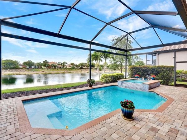 8675 Amour CT, NAPLES, FL 34119