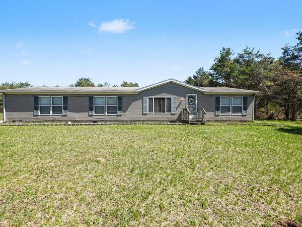 20240 10th Avenue, Barryton, MI 49305