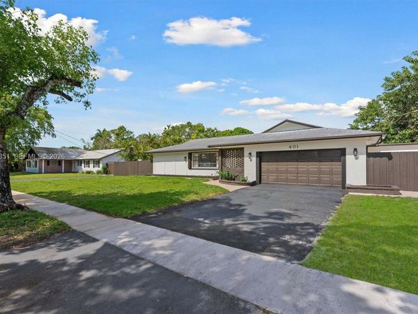 401 SW 63rd Ter , Plantation, FL 33317