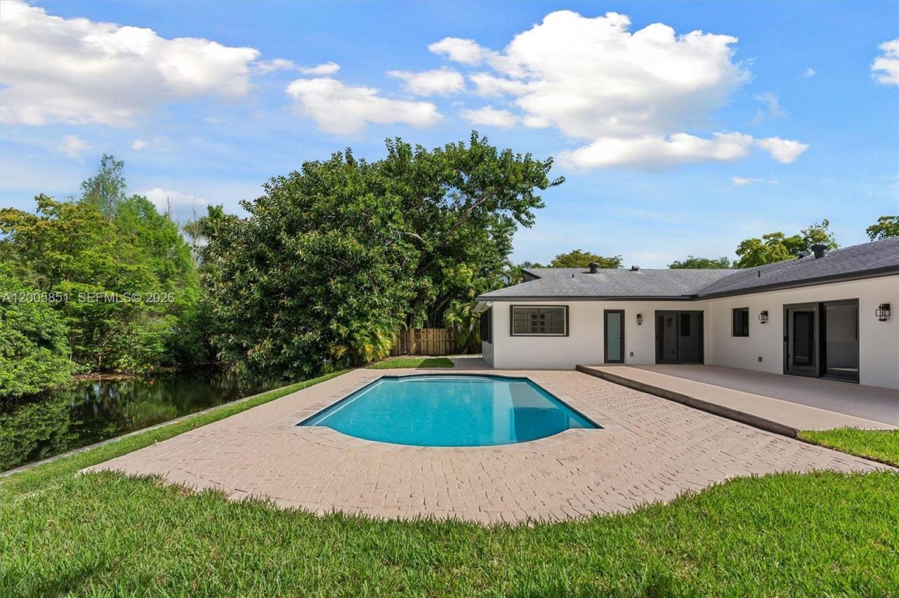 401 SW 63rd Ter, Plantation, FL 33317 Photo