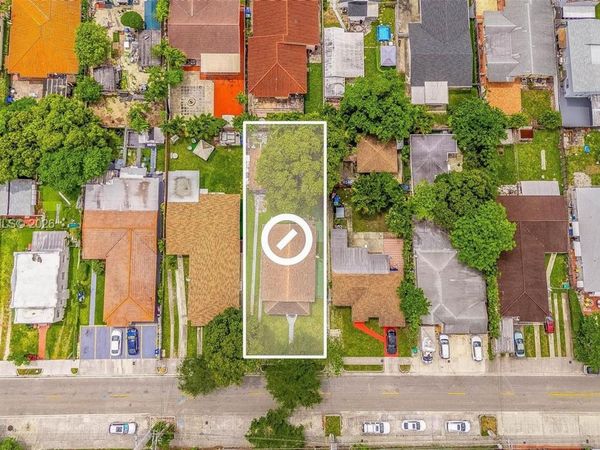 2800 SW 16th Ter , Miami, FL 33145