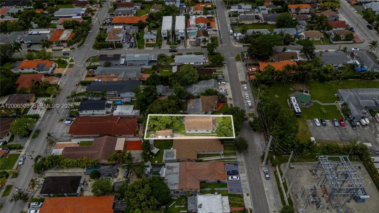 2800 SW 16th Ter , Miami, FL 33145 Photo