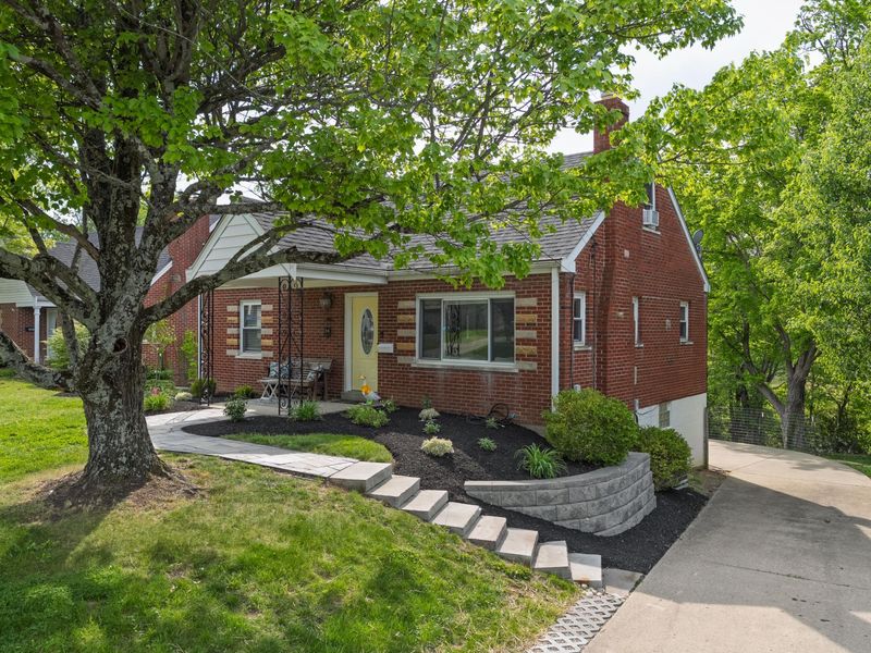 8420 Persimmon Grove Pike, Alexandria, KY 41001 Photo 1