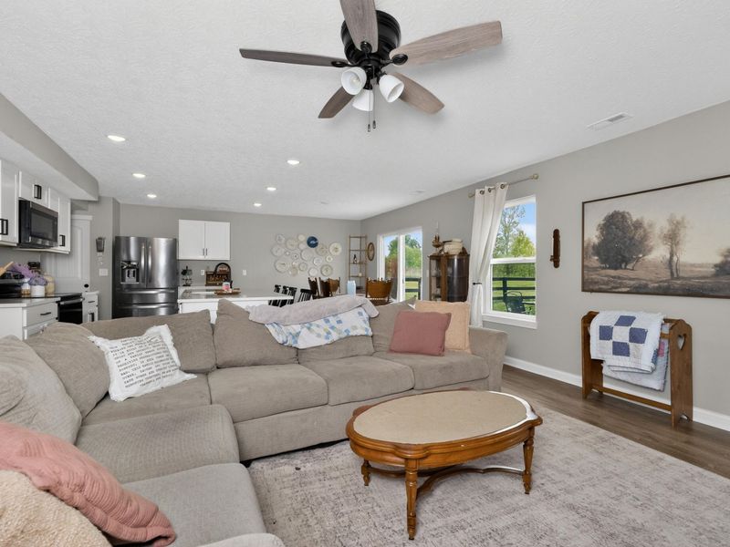 570 Claiborne Drive, Dry Ridge, KY 41035 Photo 7