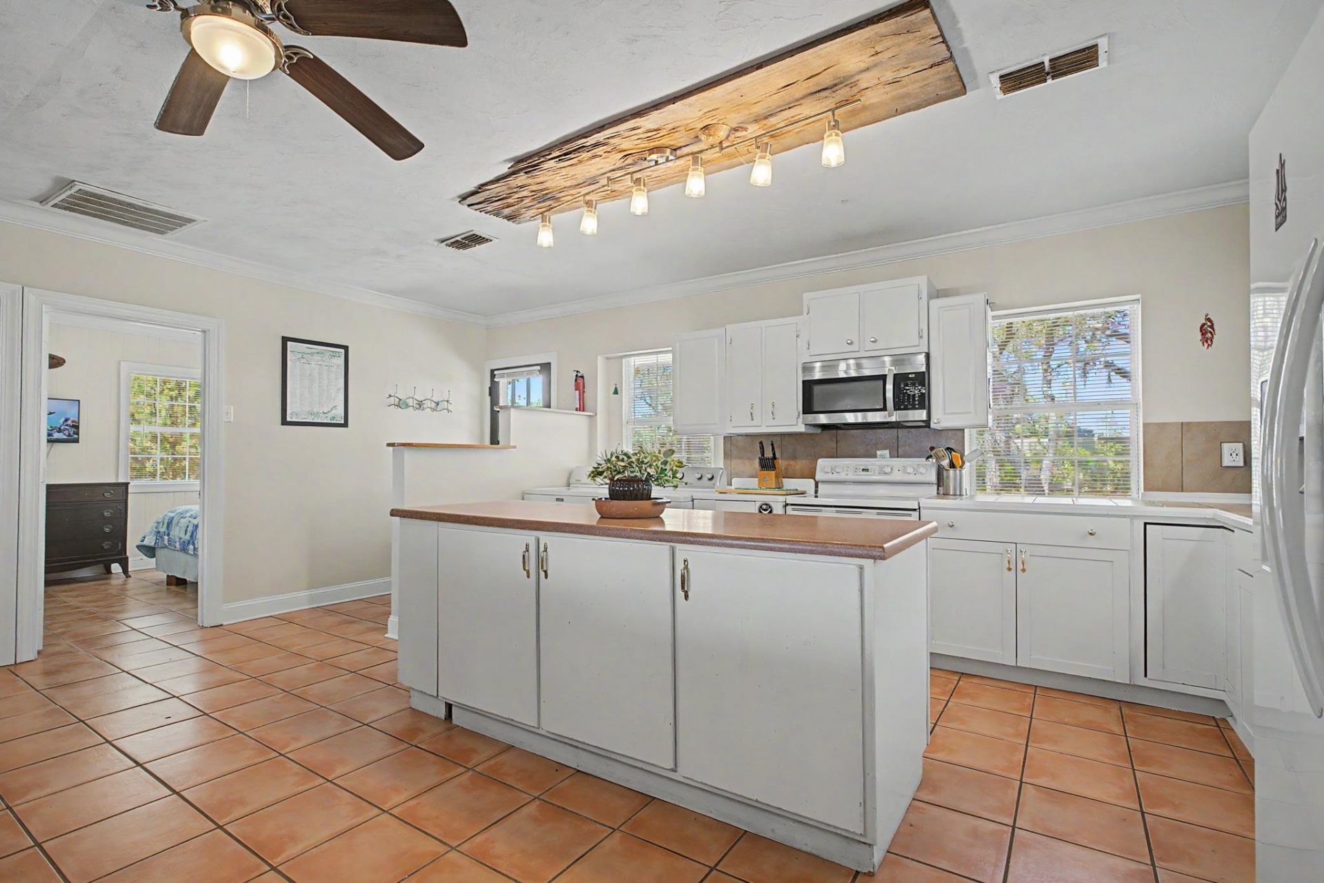 756 Alligator Drive, Alligator Point, FL 32346 Photo