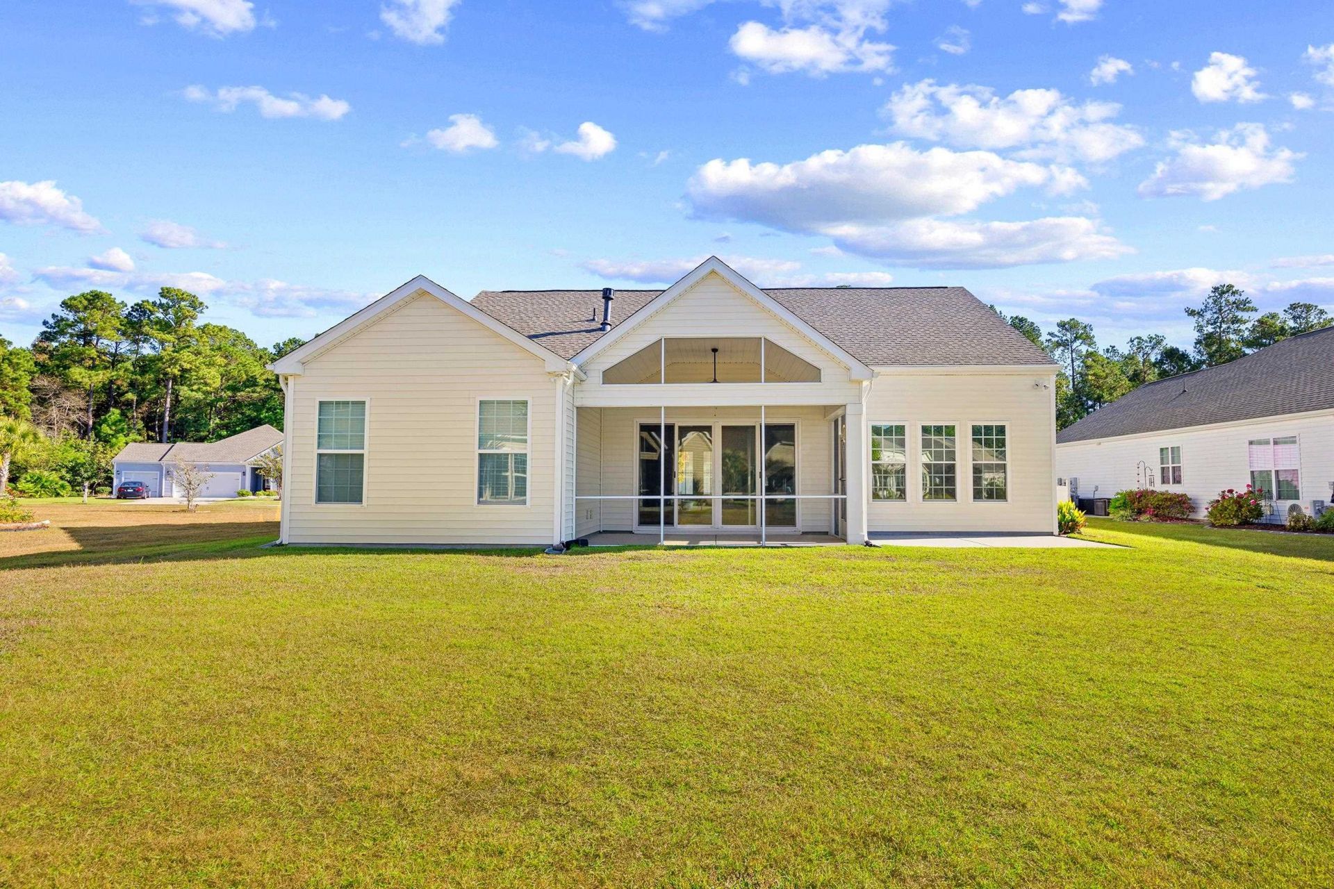 864 Callant Dr. Photo 23