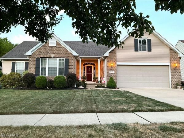 1671 Pine Drive , Avon, OH 44011