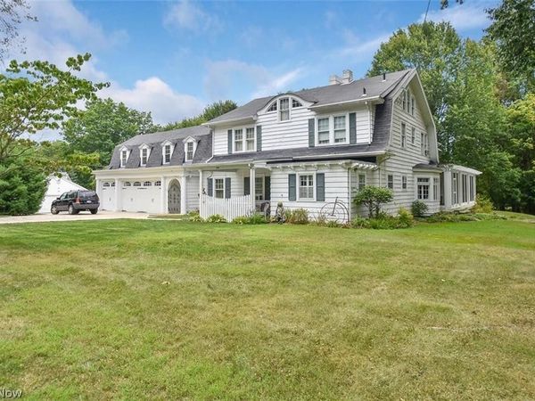 958 Ottawa Drive , Youngstown, OH 44511