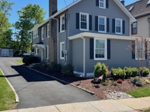 18 Forest Ave, Unit B, Caldwell, NJ 07006