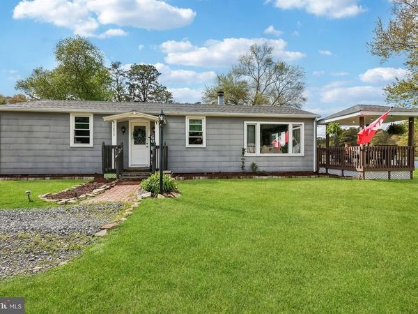 3858 PINE STREET, WILLIAMSTOWN, NJ 08094