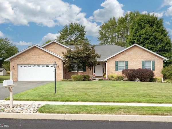 2951 BURTON DRIVE , GILBERTSVILLE, PA 19525