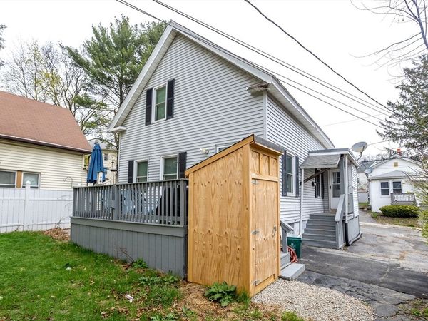 663 Millbury St, Worcester, MA 01607