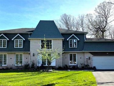 23 Fennec Lane , East Amherst, NY 14051