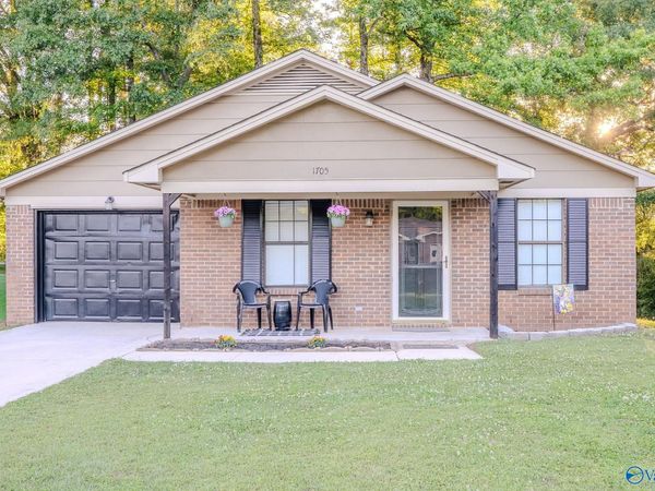 1705 Saginaw Lane SW, Decatur, AL 35603