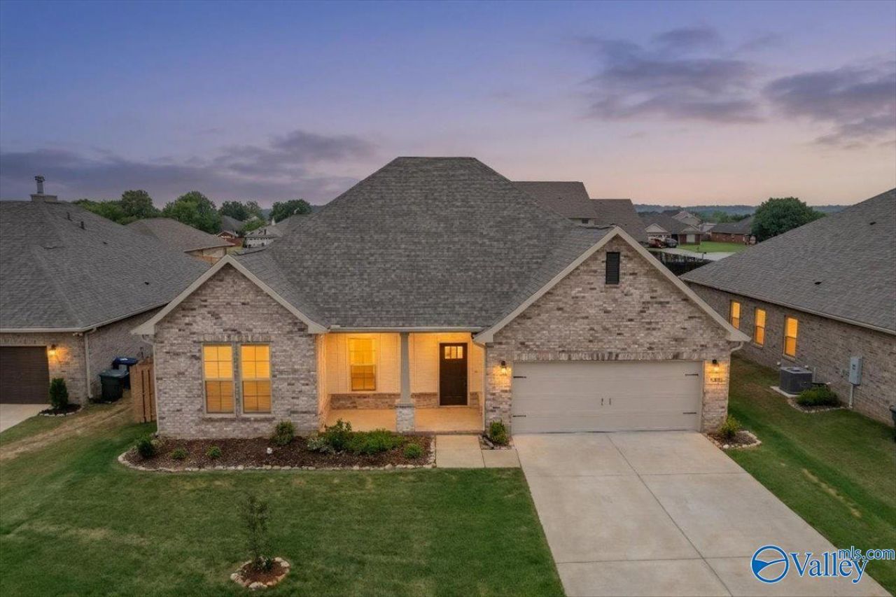 15908 NW Big Ben Drive, Harvest, AL 35749 Main Photo