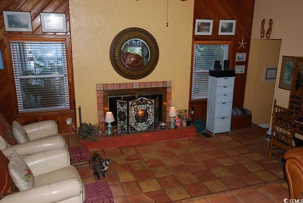 1014 S Cedar Dr. Photo 7