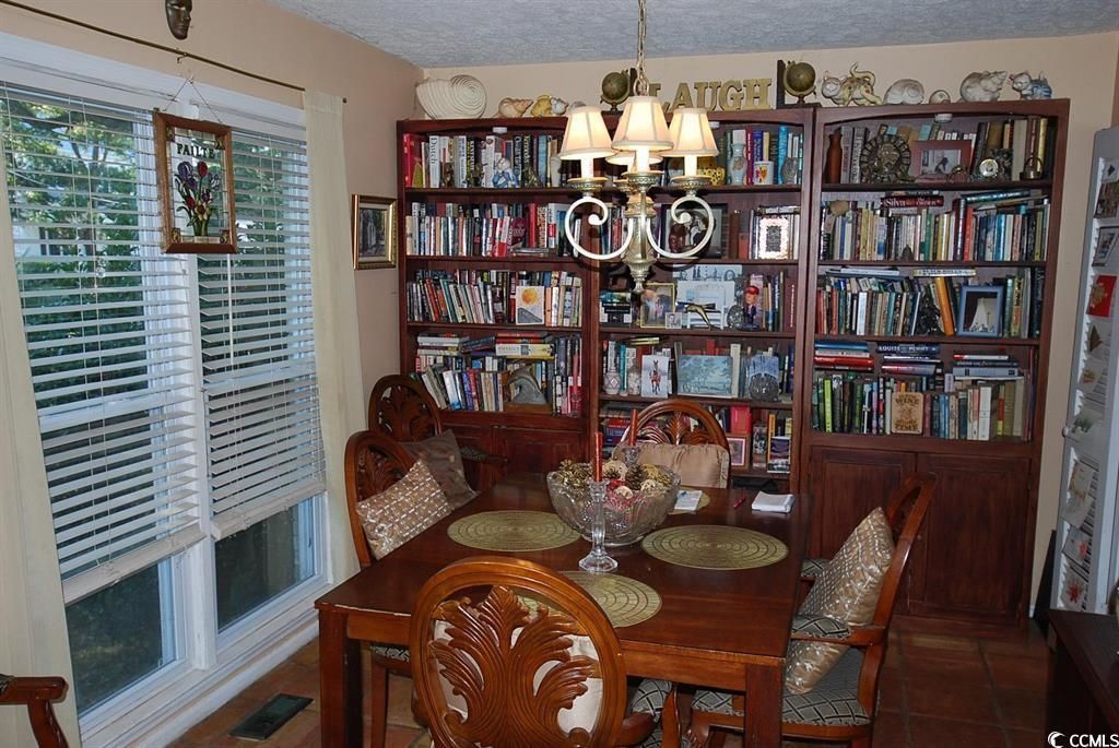 1014 S Cedar Dr. Photo 9