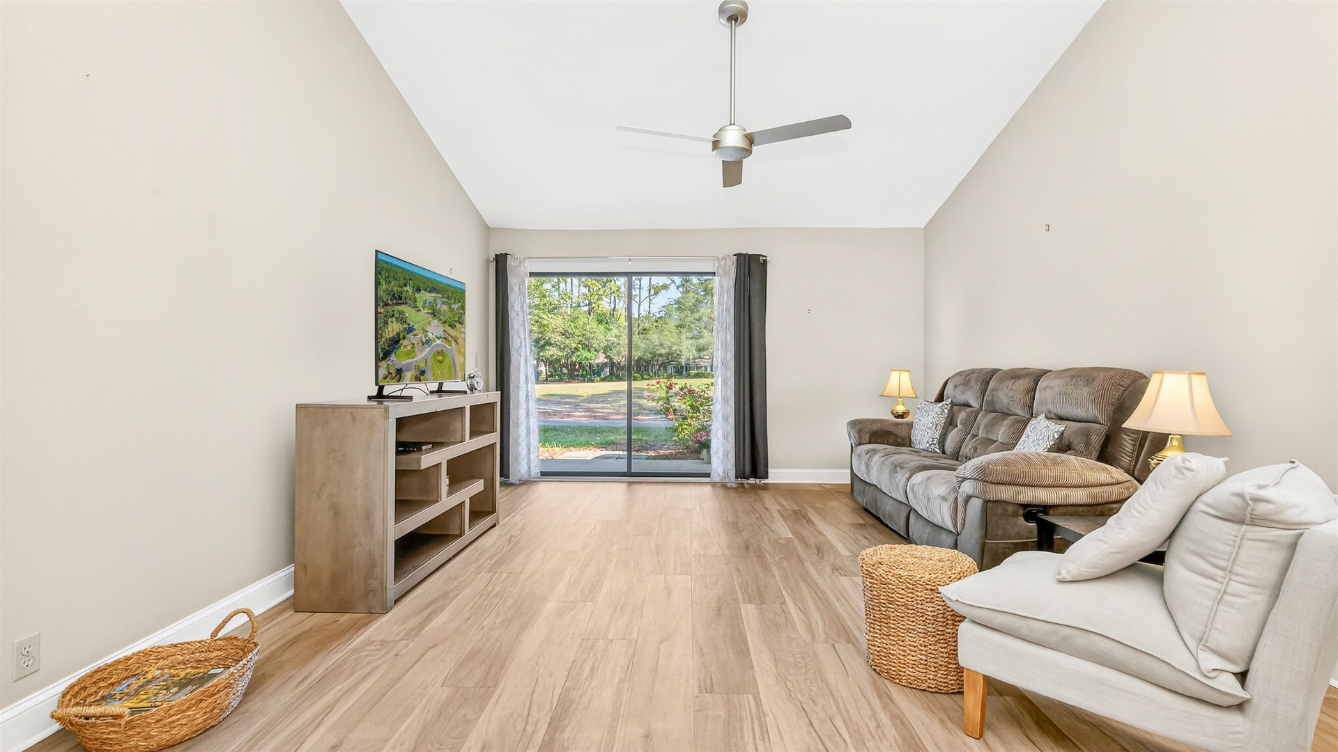 314 Tall Pines Way  Photo 8