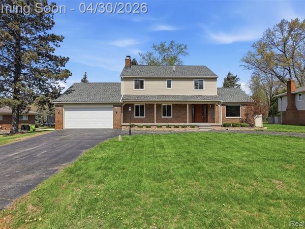 7978 Little Farm Lane, West Bloomfield Twp, MI 48322