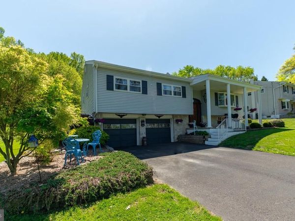 2616 FAUST ROAD, GILBERTSVILLE, PA 19525