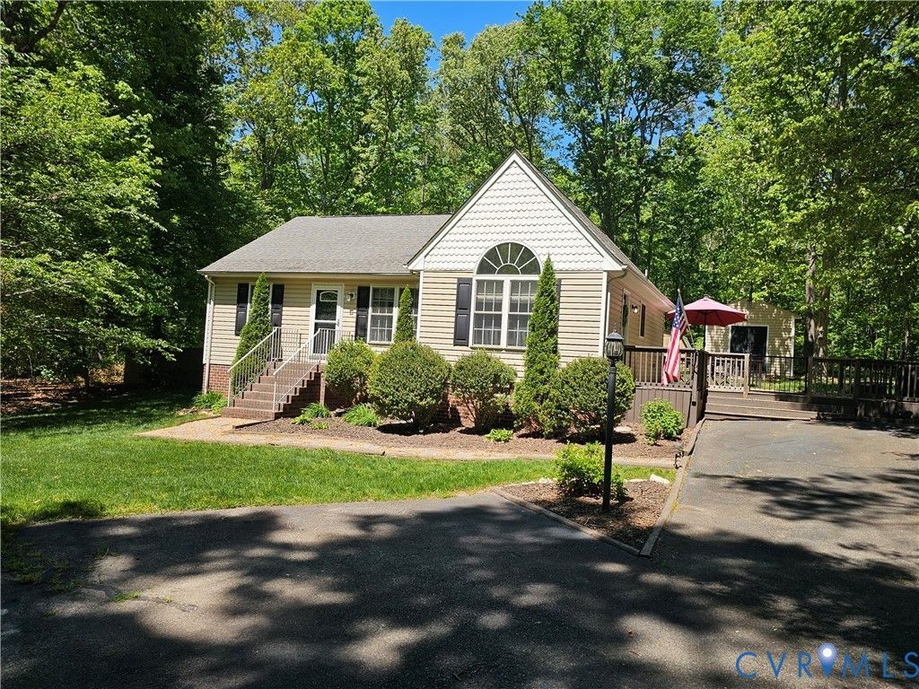 460 Rosebud Run, Aylett, VA 23009 Main Photo