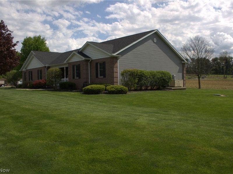 3660 Michelle Lane, Zanesville, OH 43701 Photo 3